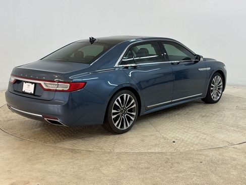 Used 2019 Lincoln Continental Select w/ Continental Climate Package FWD image 9