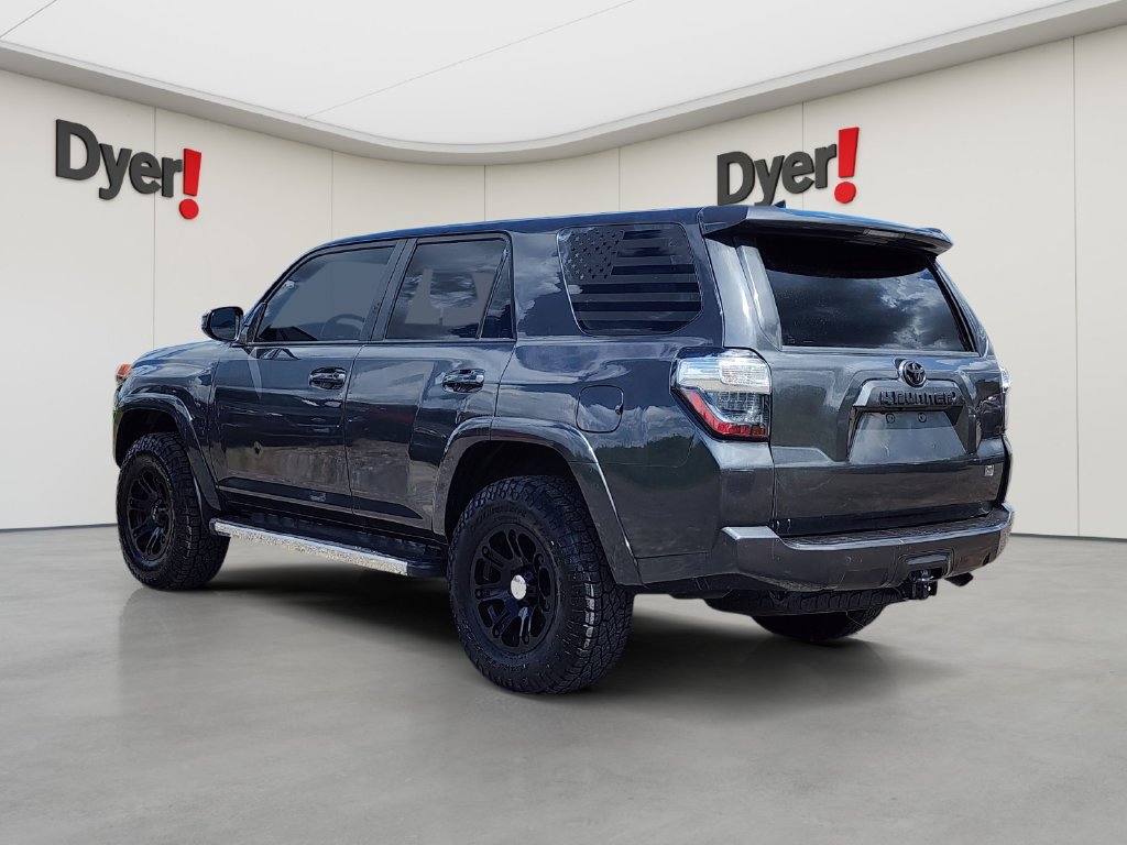 Used 2022 Chevrolet Silverado 1500 ZR2 w/ Technology Package AWD/4WD image 6