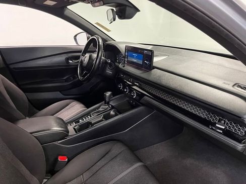 Used 2023 Honda Accord Sport image 11