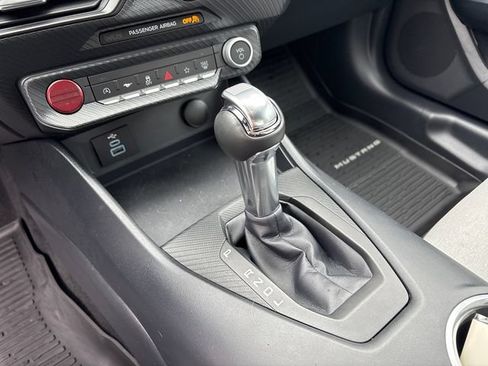 Used 2025 Ford Mustang Coupe RWD image 25