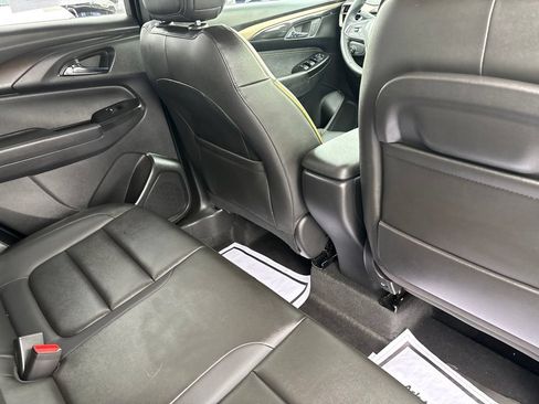Used 2024 Chevrolet TrailBlazer ACTIV w/ Driver Confidence Package FWD image 42