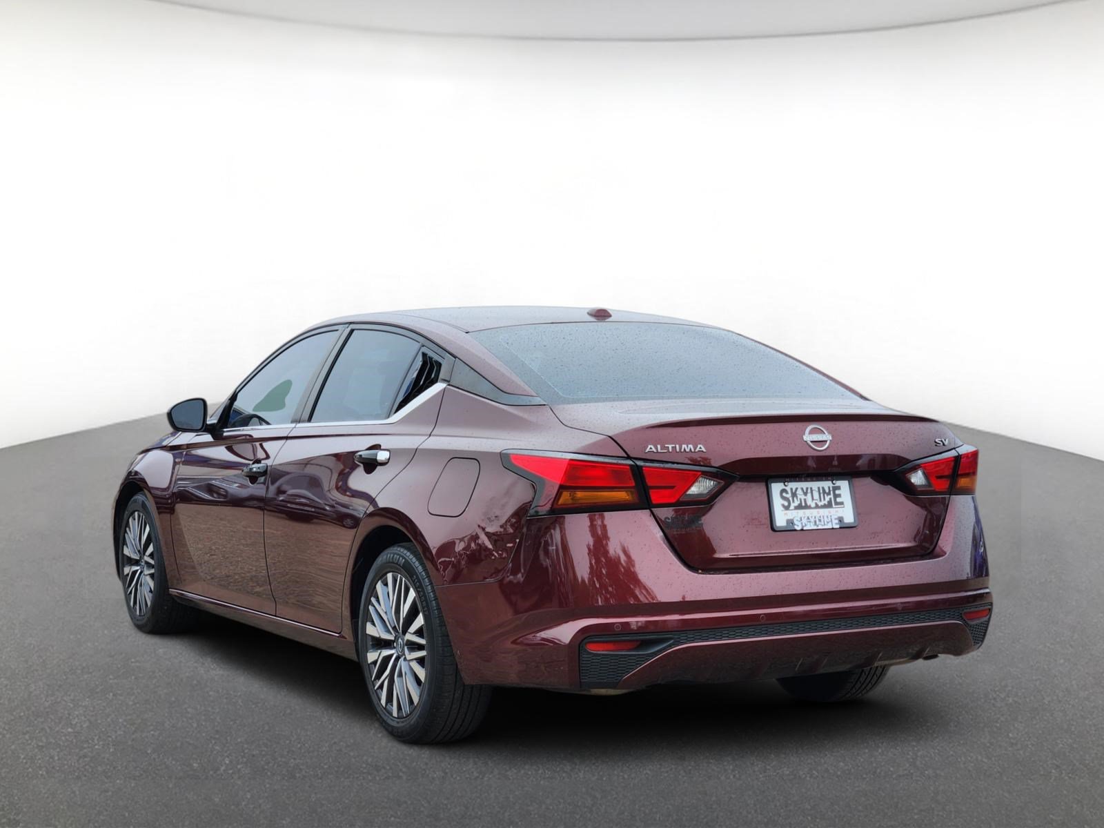 Used 2023 Nissan Altima 2.5 SV FWD image 4