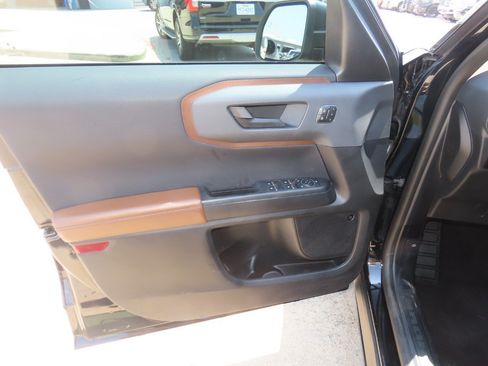 Used 2023 Ford Bronco Sport Outer Banks w/ Tech Package AWD/4WD image 24