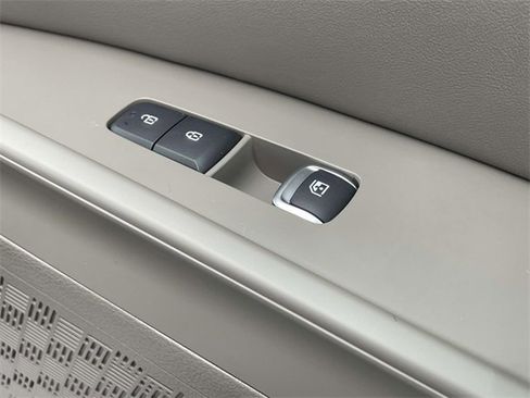 New 2026 Kia Carnival SX image 18