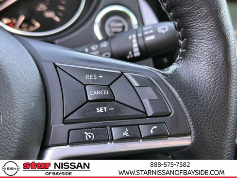 Certified 2022 Nissan Rogue Sport SV image 23