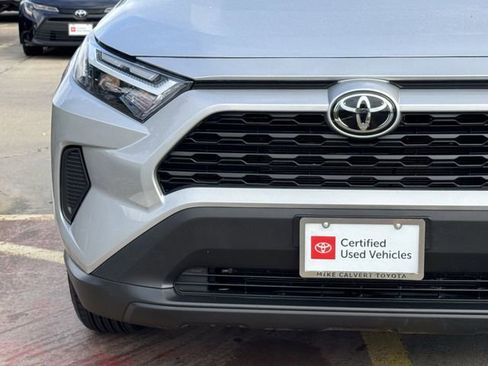 Used 2024 Toyota RAV4 XLE image 5