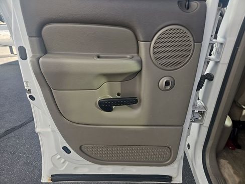 Used 2002 Dodge Ram 1500 Truck SLT image 19