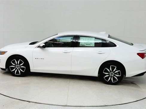 Used 2024 Chevrolet Malibu RS image 4