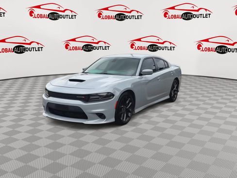 Used 2021 Dodge Charger R/T w/ Performance Handling Group RWD image 4