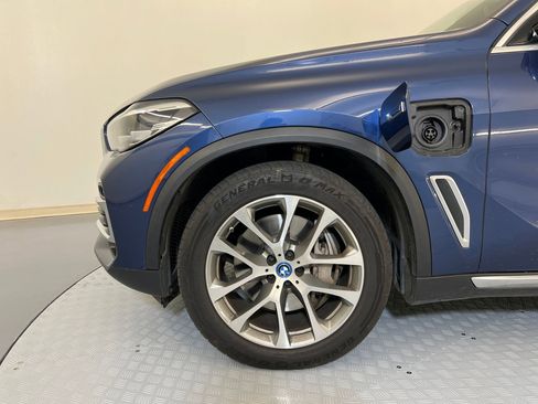 Used 2022 BMW X5 xDrive45e w/ Luxury Seating Package image 10