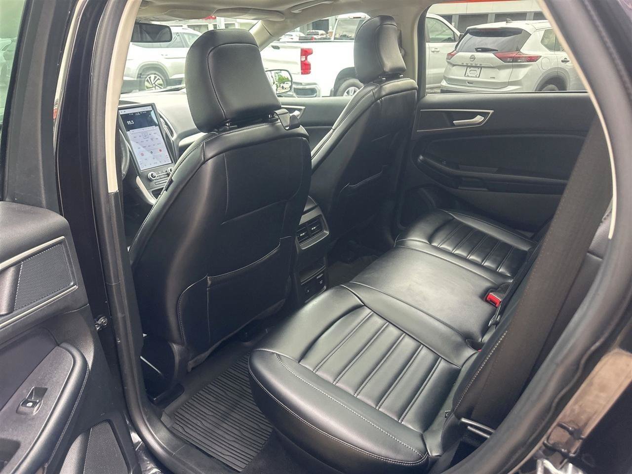 Used 2024 Ford Edge SEL w/ Convenience Package AWD/4WD image 17