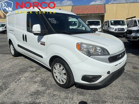 Used 2019 RAM ProMaster City Tradesman SLT image 4