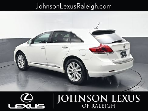 Used 2015 Toyota Venza XLE FWD image 7