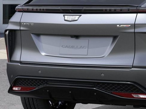 New 2026 Cadillac Lyriq V w/ LPO, Floor Liner Package AWD/4WD image 14