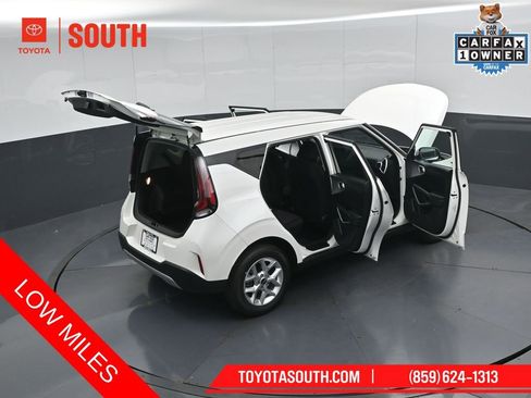 Used 2025 Kia Soul LX w/ LX Technology Package image 46