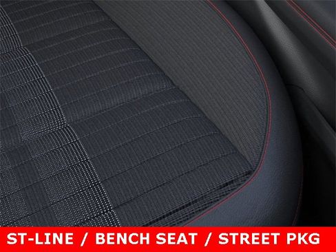 New 2025 Ford Explorer ST-Line w/ ST-Line Street Pack image 16