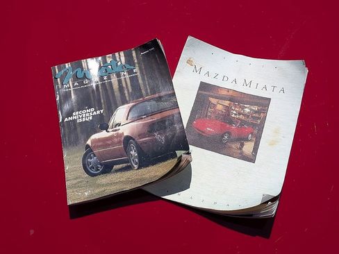 Used 1991 MAZDA MX-5 Miata RWD image 35