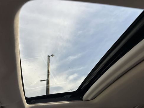 Used 2025 Honda CR-V EX image 13