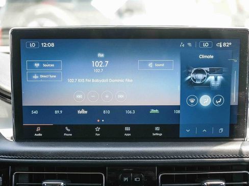 Certified 2023 Lincoln Nautilus AWD image 18