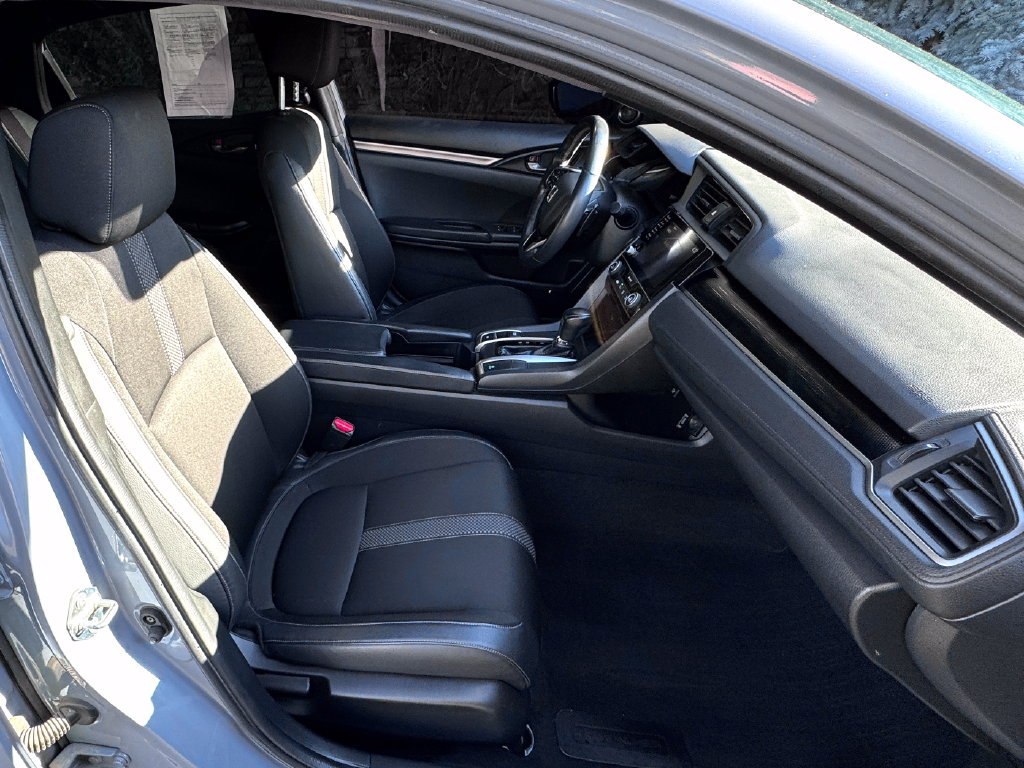 Used 2021 Honda Civic Sport image 32