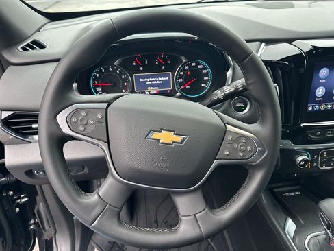 Certified 2023 Chevrolet Traverse LT image 16