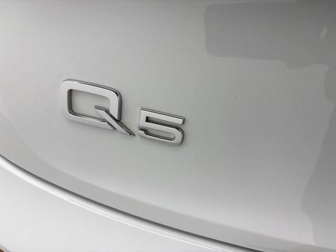 Certified 2023 Audi Q5 2.0T Premium w/ Convenience Package AWD/4WD image 12