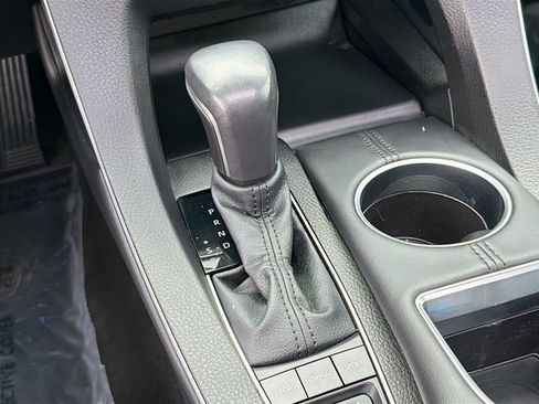 Used 2021 Toyota Avalon Limited w/ Advanced Safety Package FWD image 17