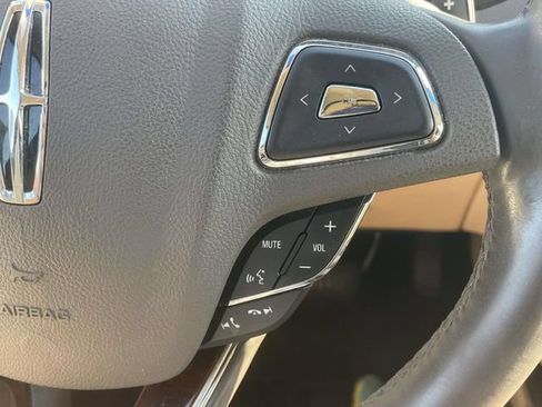 Used 2015 Lincoln MKZ w/ Equipment Group 101A Select FWD image 22