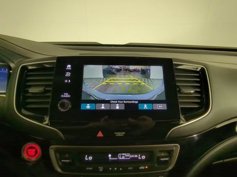 Used 2024 Honda Passport Black Edition image 22