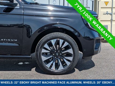 Certified 2025 Ford Expedition Platinum w/ Driver's Package AWD/4WD image 11