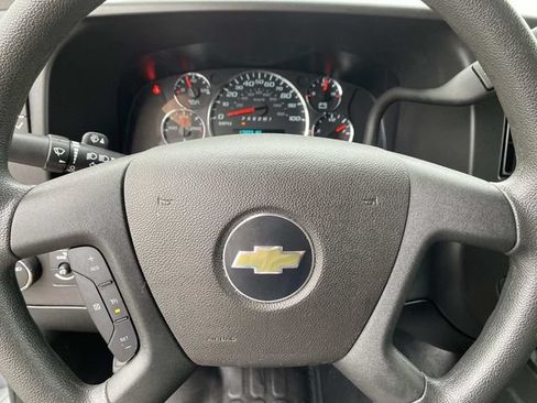 Used 2025 Chevrolet Express 2500 w/ Driver Convenience Package RWD image 16
