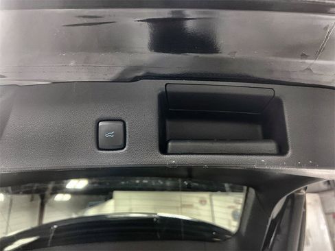 Used 2022 Ford Escape SEL w/ SEL Stealth AWD Package image 26