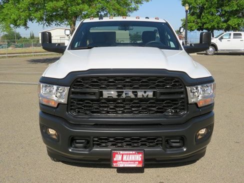 New 2022 RAM 3500 Tradesman image 5