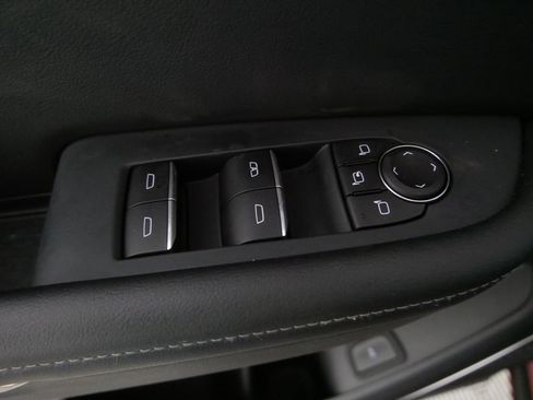 Used 2025 Buick Enclave Avenir image 15