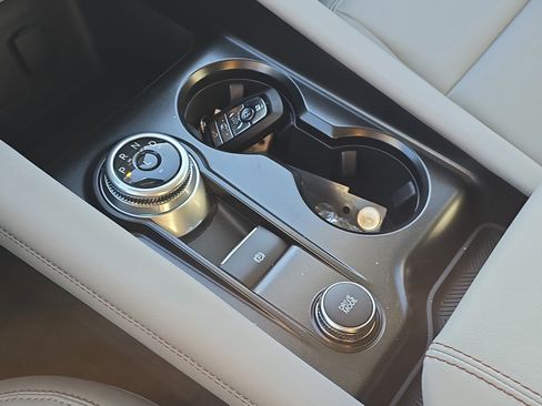 New 2026 Ford Explorer Active image 25