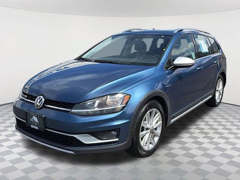 Used 2018 Volkswagen Golf Alltrack SE AWD/4WD image 1