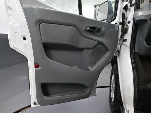 Used 2018 Ford Transit 350 XLT RWD image 17