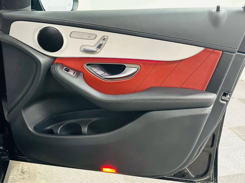 Used 2022 Mercedes-Benz GLC 300 4MATIC Coupe image 26