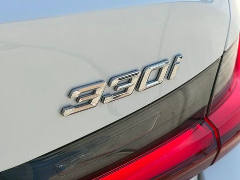 Used 2025 BMW 330i xDrive Sedan image 9