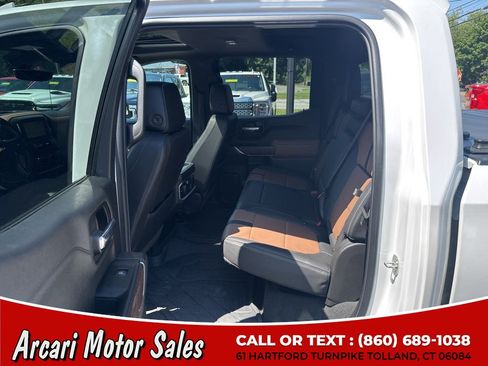 Used 2022 Chevrolet Silverado 1500 High Country w/ Technology Package AWD/4WD image 19