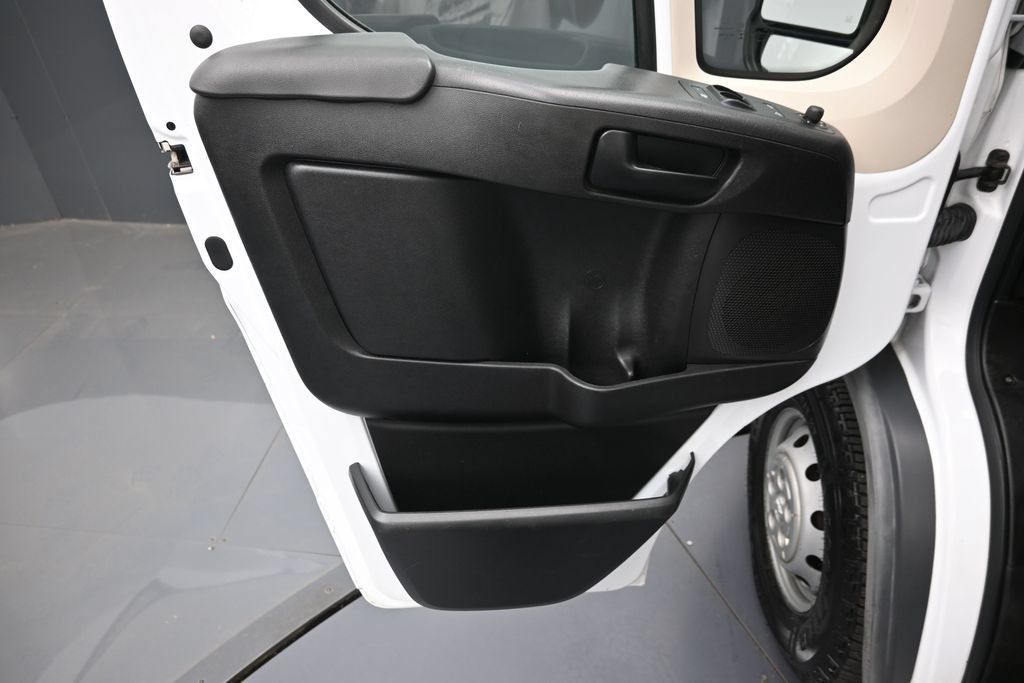 Used 2018 RAM ProMaster 3500 w/ Mopar Trailer Tow Group FWD image 10