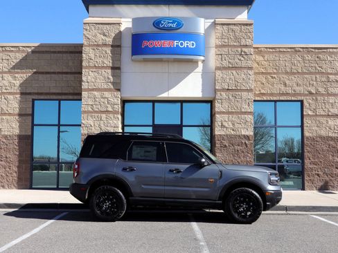 New 2025 Ford Bronco Sport Badlands image 5