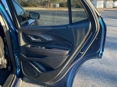 Used 2020 GMC Terrain SLT image 38