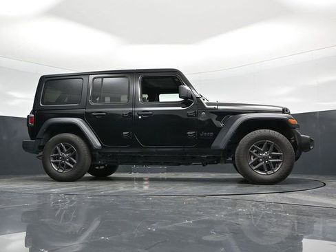 Used 2024 Jeep Wrangler Sport S image 59