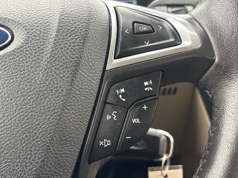 Used 2015 Ford Fusion SE w/ Equipment Group 202A image 19