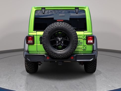 Used 2025 Jeep Wrangler Willys image 6