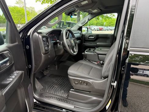 Used 2024 Chevrolet Silverado 1500 Custom AWD/4WD image 12