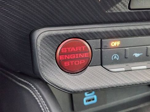 Used 2026 Ford Mustang Premium RWD image 19