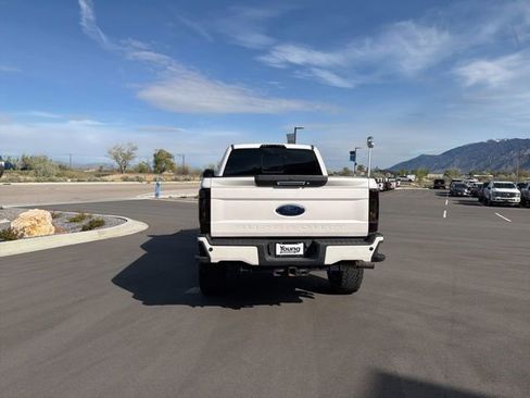 Used 2019 Ford F350 Lariat AWD/4WD image 4