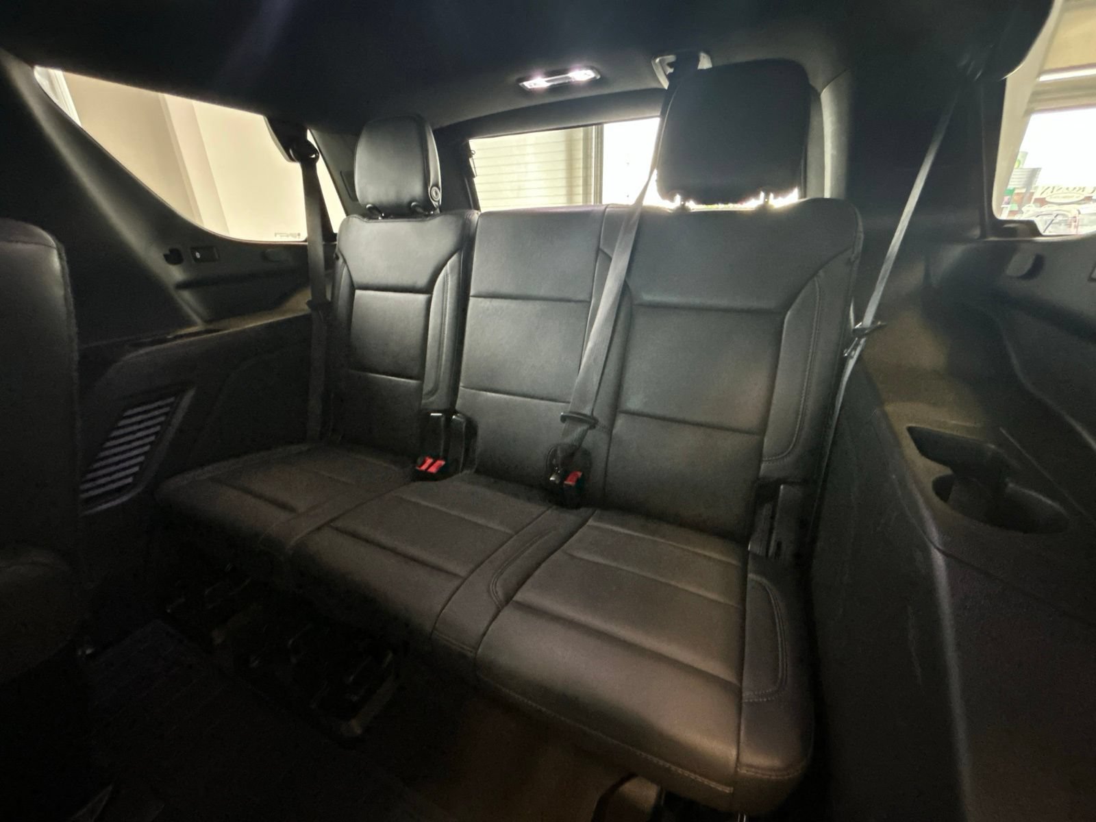 Used 2023 Chevrolet Tahoe LT w/ LT Signature Package AWD/4WD image 15